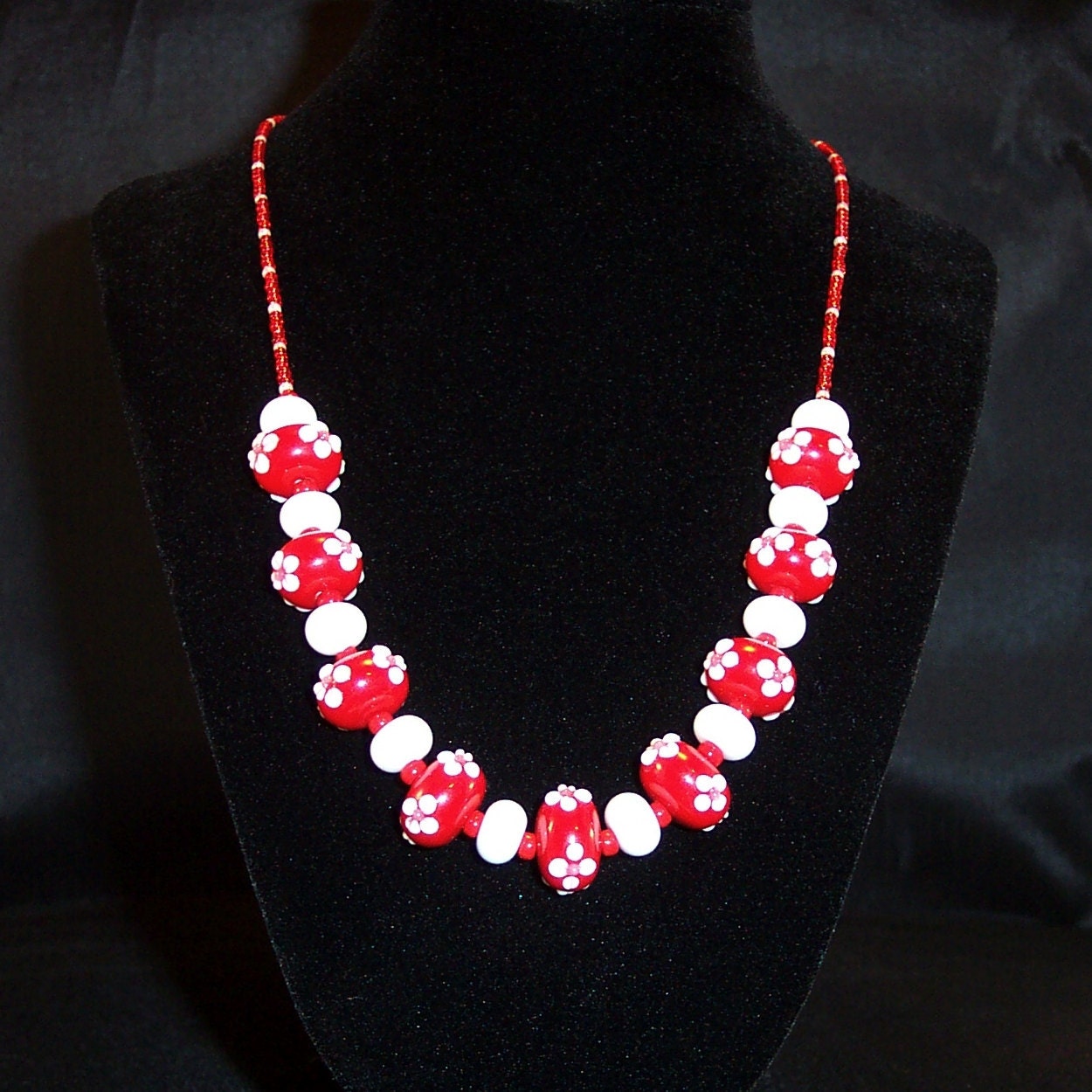 Lampwork Glass Necklace & Earrings: Valentine Flowers