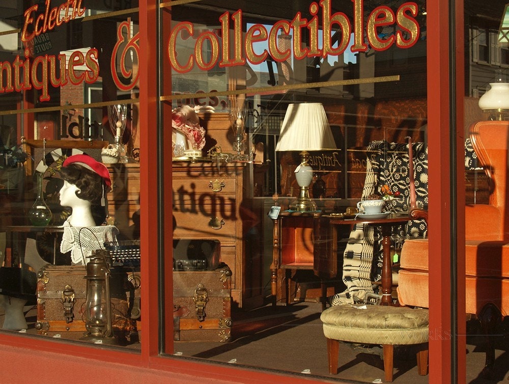 ECLECTIC Antiques Shop Window, PENNSYLVANIA - 5 X 7 NOTECARD frameable Art Photo with Free Origami Crane - Note