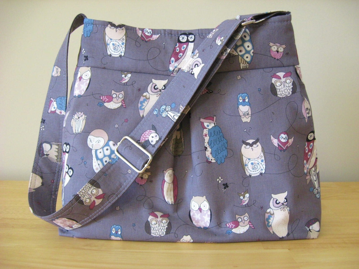 Owl Hobo Handbag / Adjustable Strap
