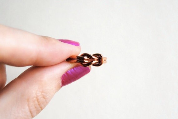Love Knot Vintage Ring - Size 7.5 - 7 1/2 - Christmas Gift - Free Shipping in the US - Mother's Day Jewelry