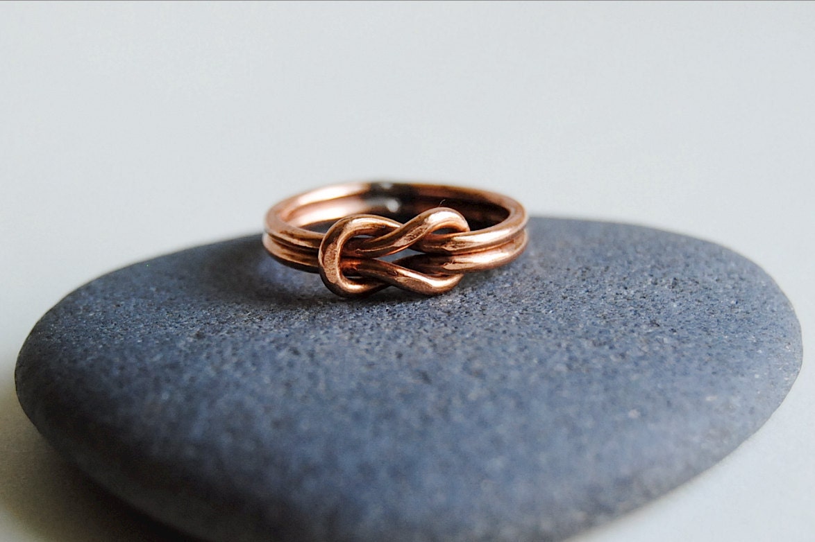Love Knot Vintage Ring - Size 7.5 - 7 1/2 - Christmas Gift - Free Shipping in the US - Mother's Day Jewelry