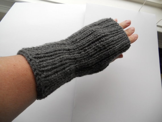 SALE TODAY Knit fingerless gloves - wrist warmers in grey driving gloves