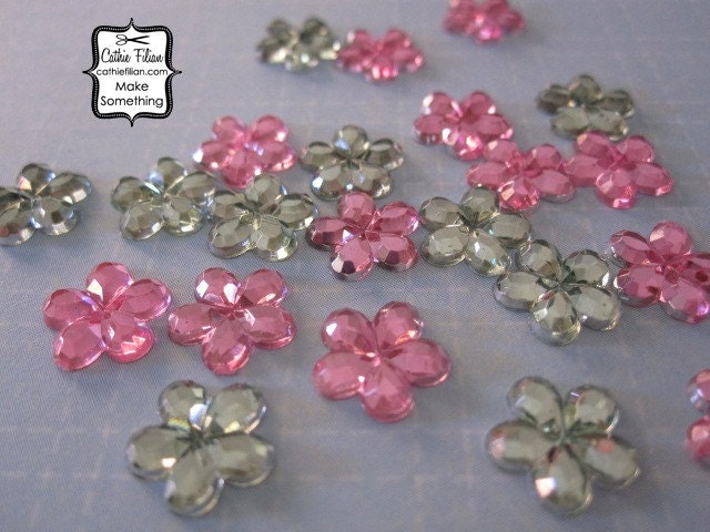 300 pastel Christmas rhinestones - loose gems - flower embellishment