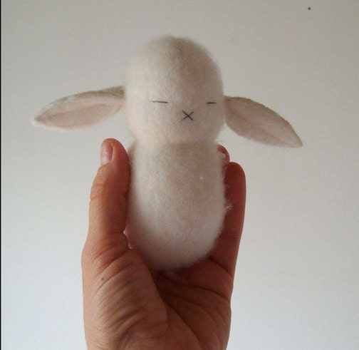 A Cashmere Cream Peeper Bunny
