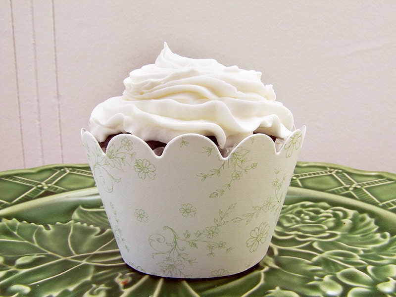 Cupcake Wrappers with a Sweet Vintage Green Floral Pattern