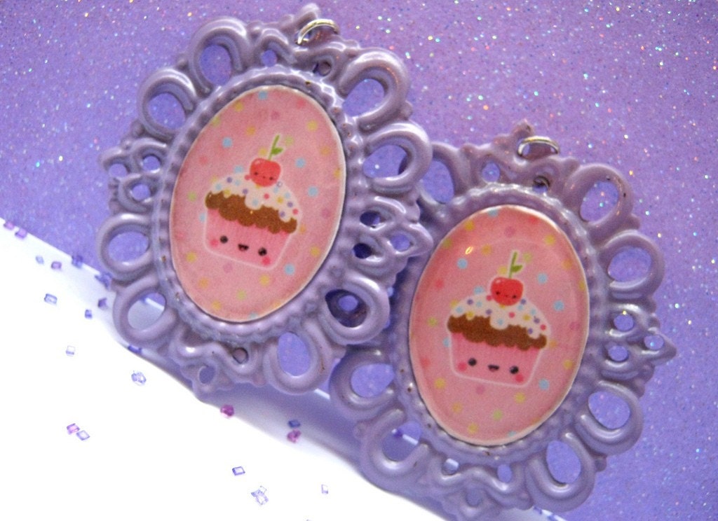 sweet kawaii cameo cupcake earrings
