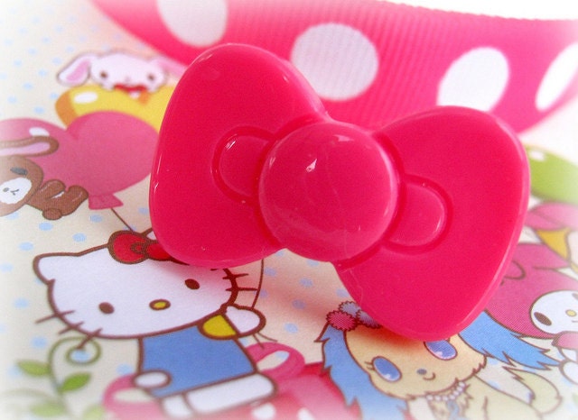 Pink hello kitty bow ring