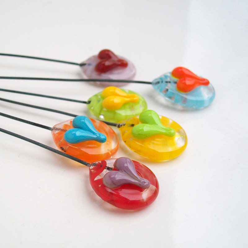 Rainbow Heart Streamers- handmade lampwork bead glass headpins rainbow colors and clear-set of 6 on 22gauge steel wire