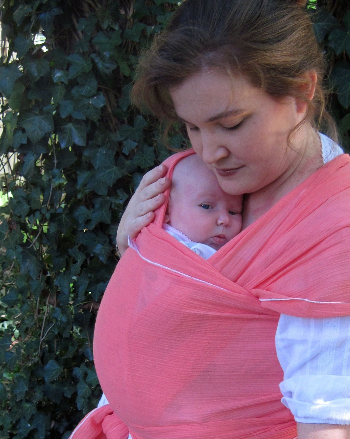 Non-stretchy Baby Wrap - Airy Cotton Gauze in Coral - DVD included