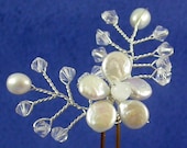 Petite Blossom and Vine Hair Pin with Moonstone