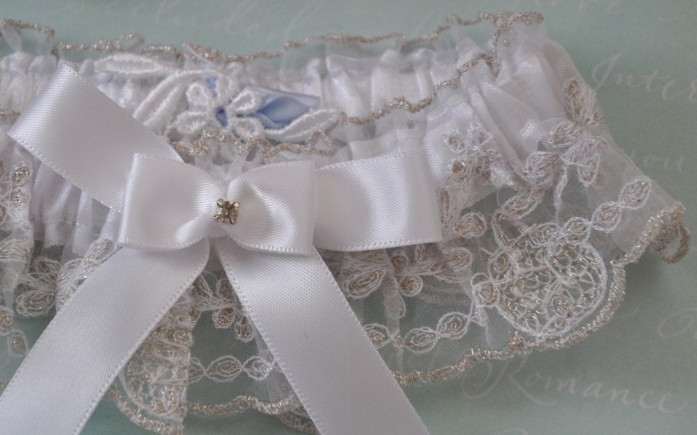 White Romantically Regal Lace Elegance Garter
