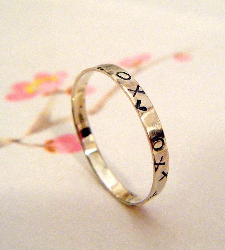 kisses and hugs- x and o stamped thin silver band ring