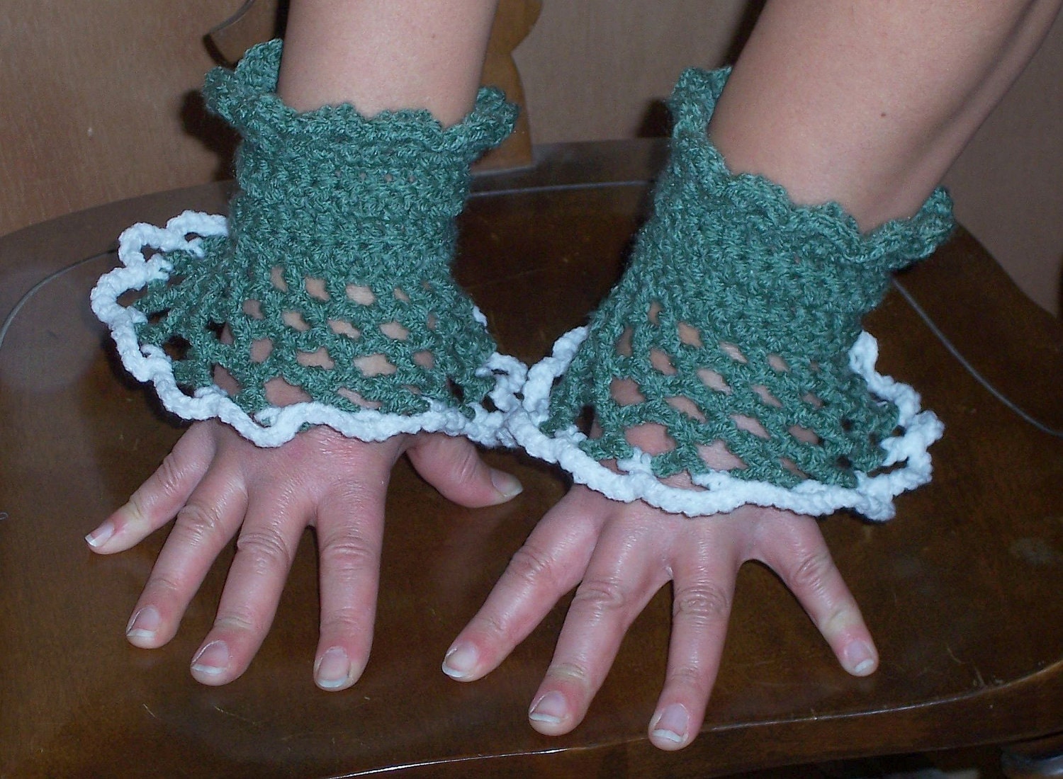 Crochet Steampunk  Green/w White Wrist Warmers
