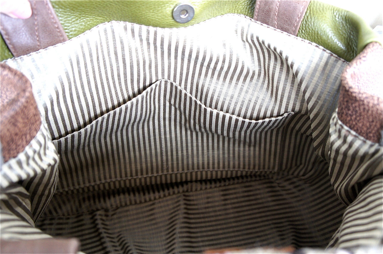 NEW STYLE///JOSEPHINE In Handwoven Native Tapestry with Green Leather