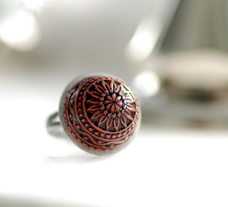 Adjustable Ring,  Red and Black Ring, Etched Vintage Lucite and Distressed Silver Metal, Lucite Jewelry