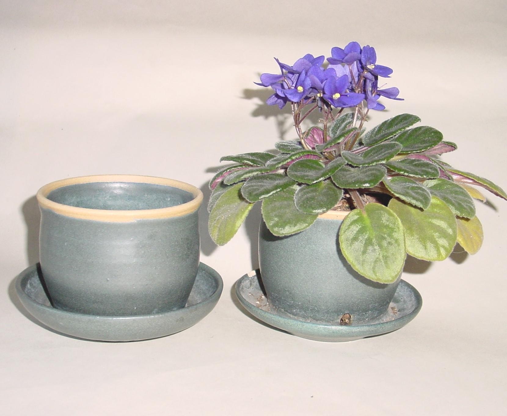 Flower Pot Perfect for African Violets or by PotterybyJolene