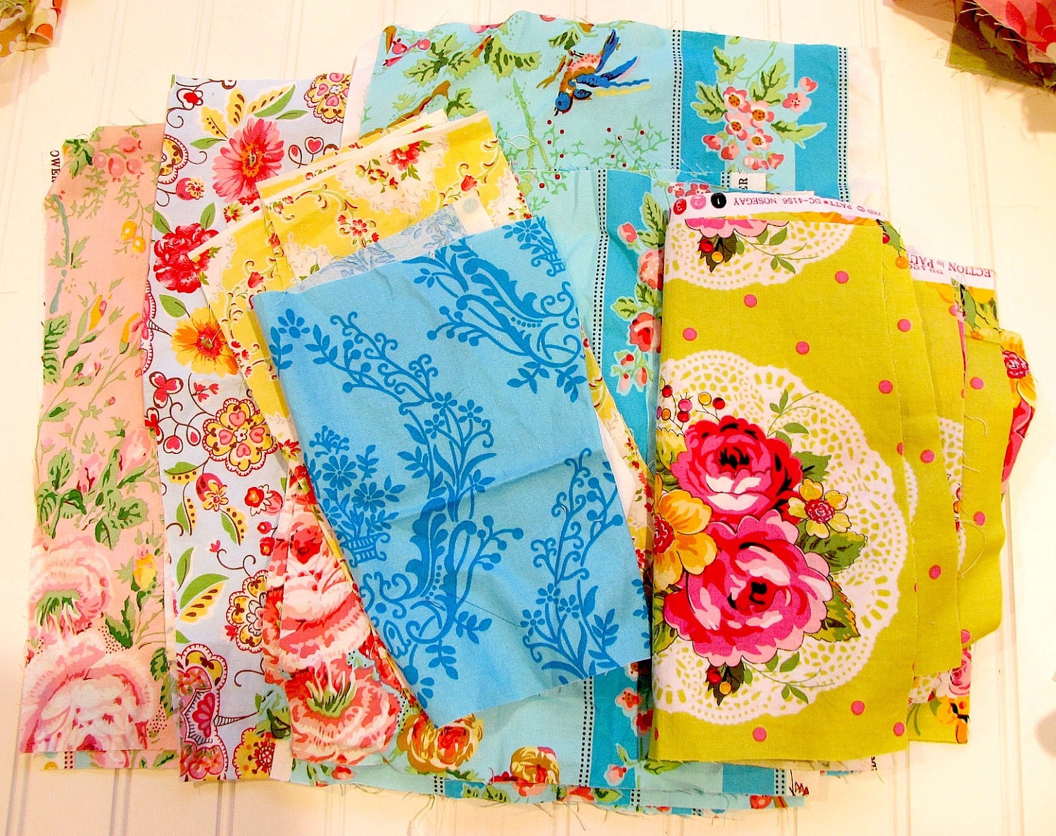 Jennifer Paganelli and Paula Prass Summer Soiree Fabric Scrap Bundle