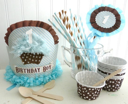 First Birthday Cupcake crown Party Package/kit includes crown, wand, baking cups/favor cups, paper straws blue, brown Il_170x135
