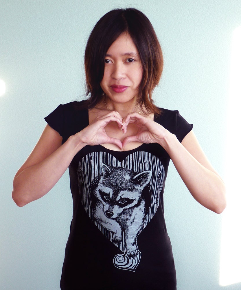 Woodgrain Raccoon Women's Tshirt - Raccoon Tshirt, Heart T shirt - Love Bandit Tee Shirt for Women