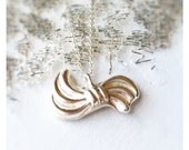 Ribbon sterling silver necklace