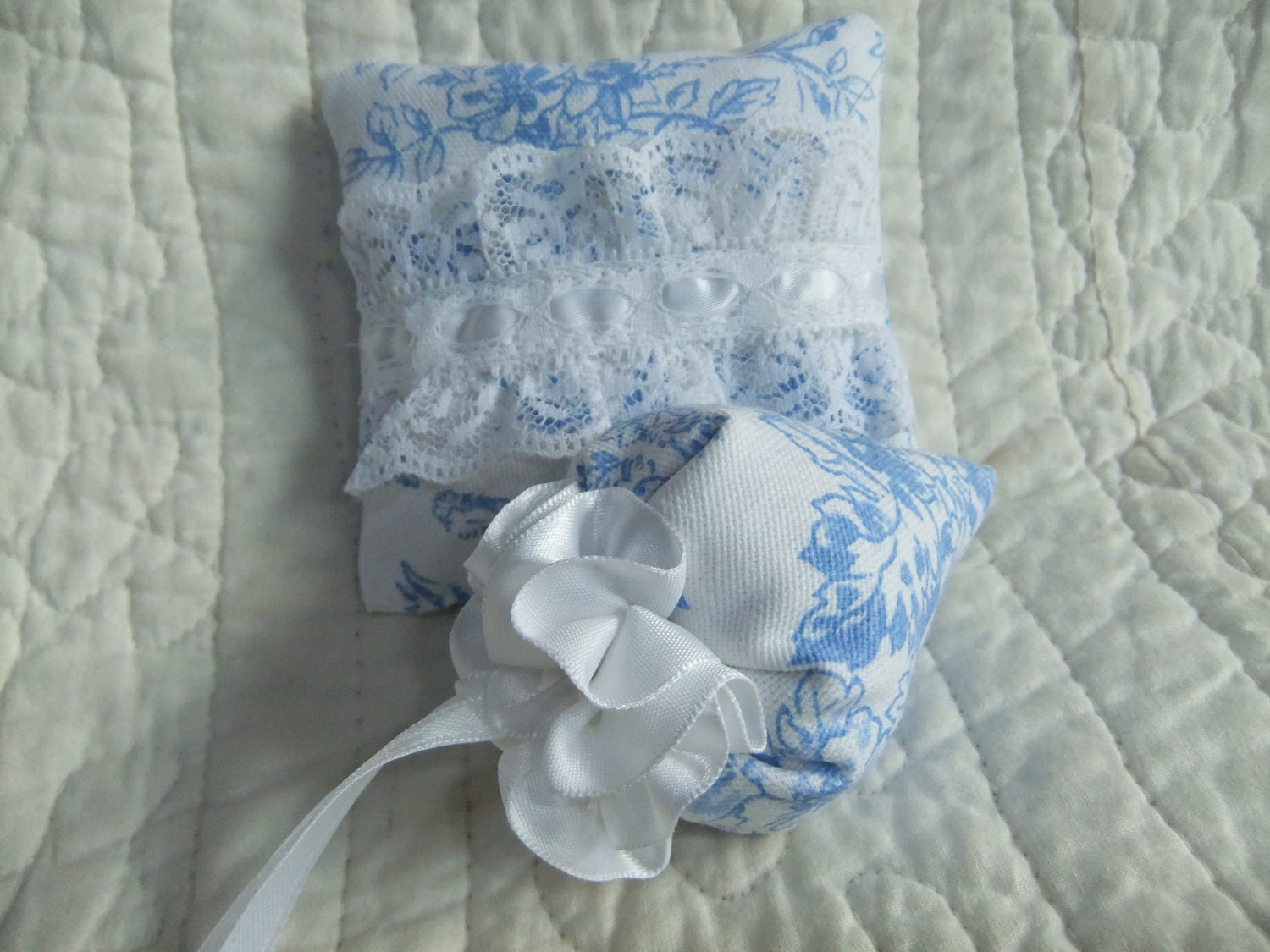 Lavender Sachets - Set of 2 - Blue and White Linen Square and Strawberry Hanging Style
