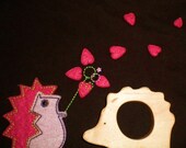 Waldorf Inspired Baby's Wooden Maple Teething Ring Clutch Toy Hedgehog