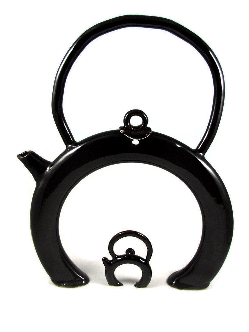 Tea Pot - Shiny Black Donut Teapot and Son / Wheel Thrown Stoneware Pottery