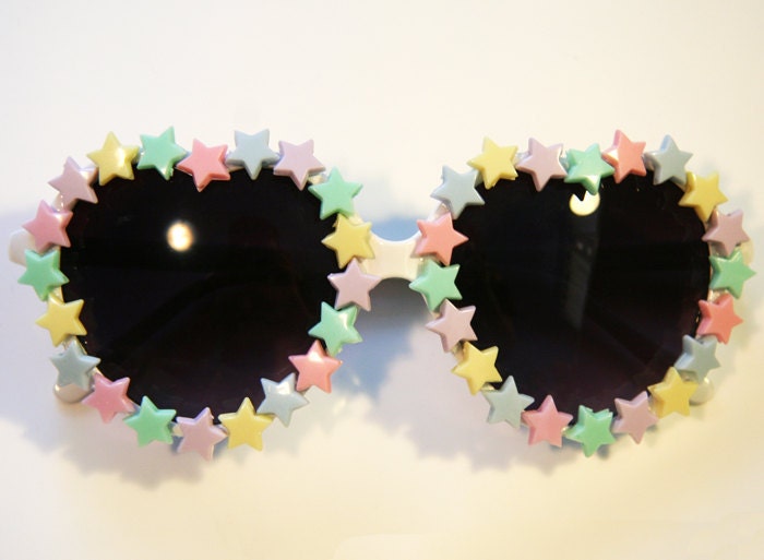 Starry Eyed Heart Sunglasses Accessory by Cutie Dynamite Sunnies Cute Kawaii Lolita Retro