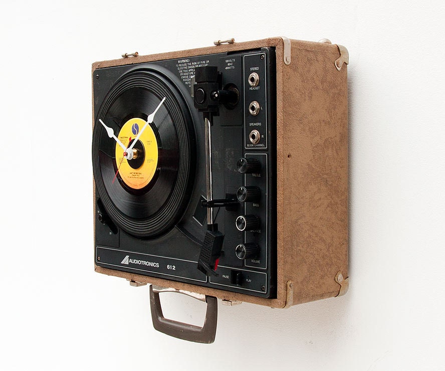 Recycled record player clock