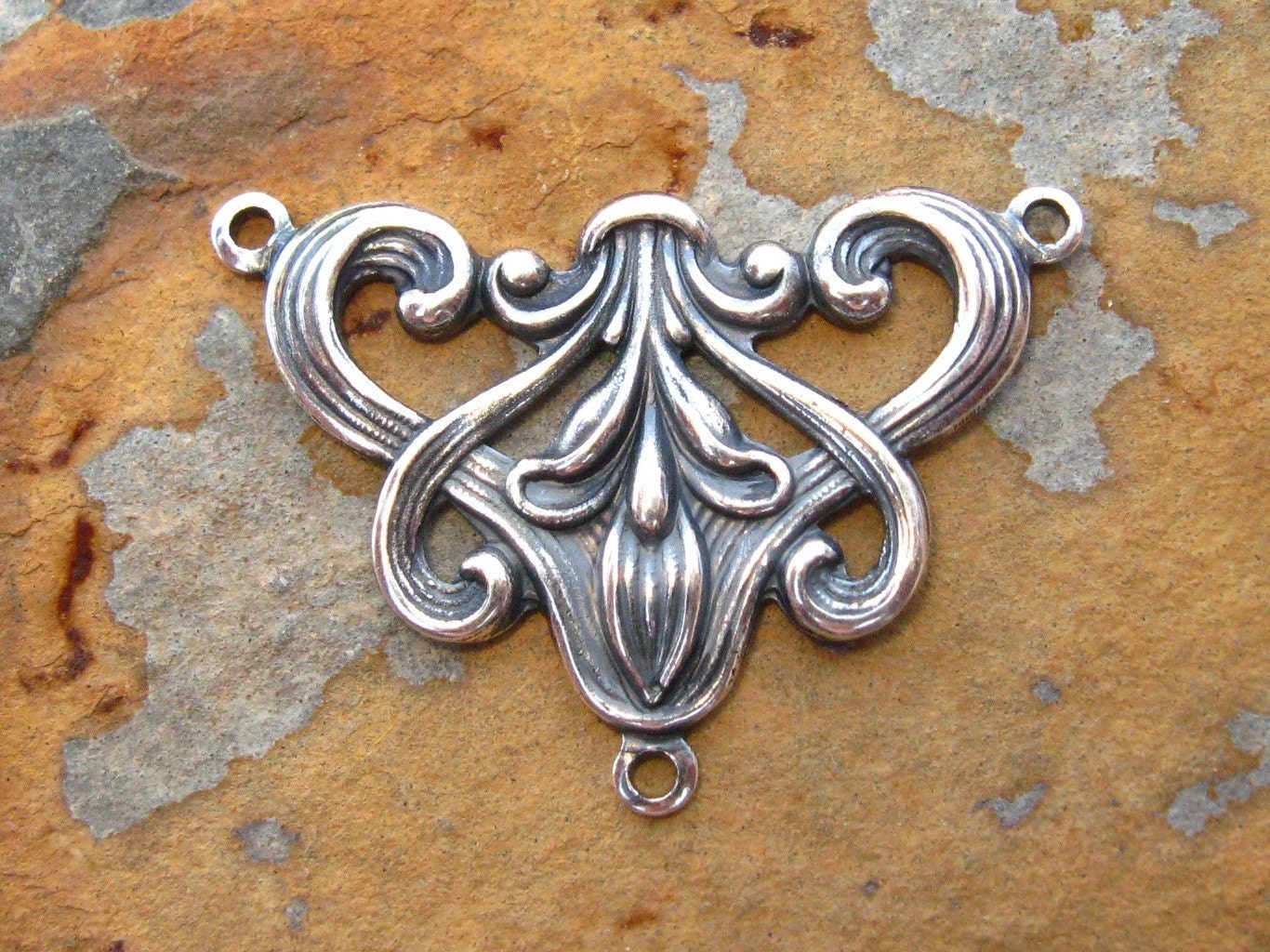 1 Antique Silver Patina Art Nouveau Connector -  Trinity Brass