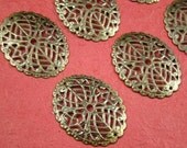 SALE - 50% OFF 12pcs 30x25mm Antique Bronze Filigree Oval Wrap CWB051