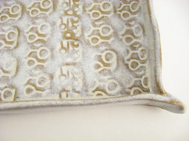 Creamy White Soap Dish\/Trinket Dish