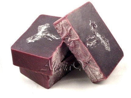 Handmade Cold Process Lavender Soap with Shea Butter - Eco friendly, Vegan, Organic