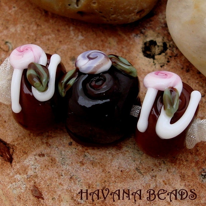 SWEET BON BONS - 3 Handmade Lampwork Beads