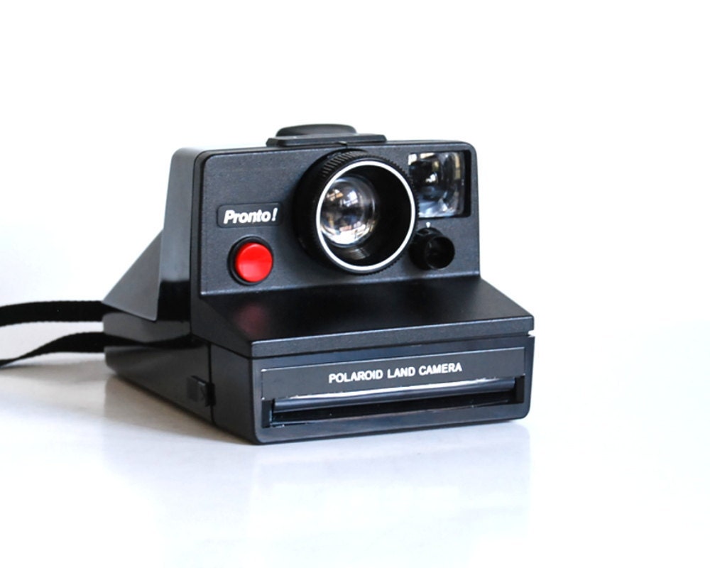 Vintage Camera Pronto Polaroid Land Automatic Instant Camera with Case and Manual