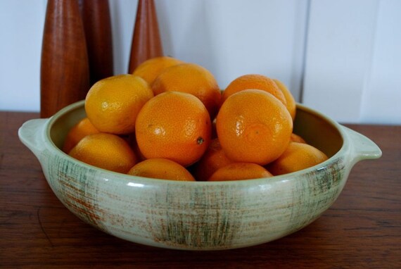Vernon Kilns Raffia Bowl