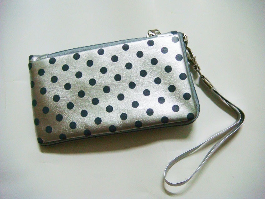 Faux leather silver pokedot pouch