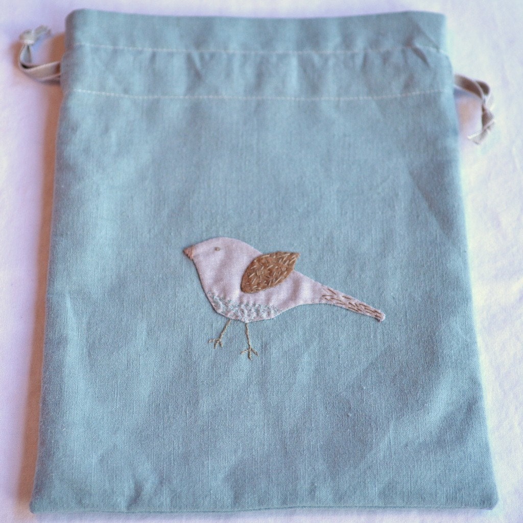 Handy bird - hand embroidered drawstring bag
