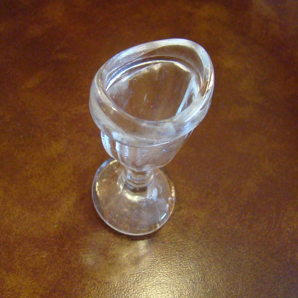 SalvageNation Pharmacy vintage Eye Glass Wash eye  Cup Antique cup by from wash Early