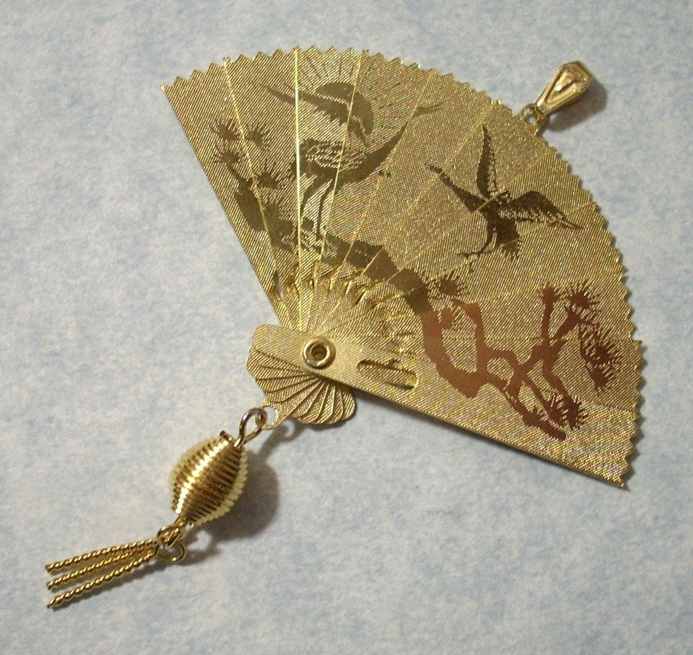 Large Asian Fan Pendant Charm - Opens and Closes - Jewelry Supplies