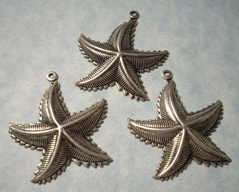 Starfish Pendants Large Starfish Charms Antique Silver over Brass 3pcs