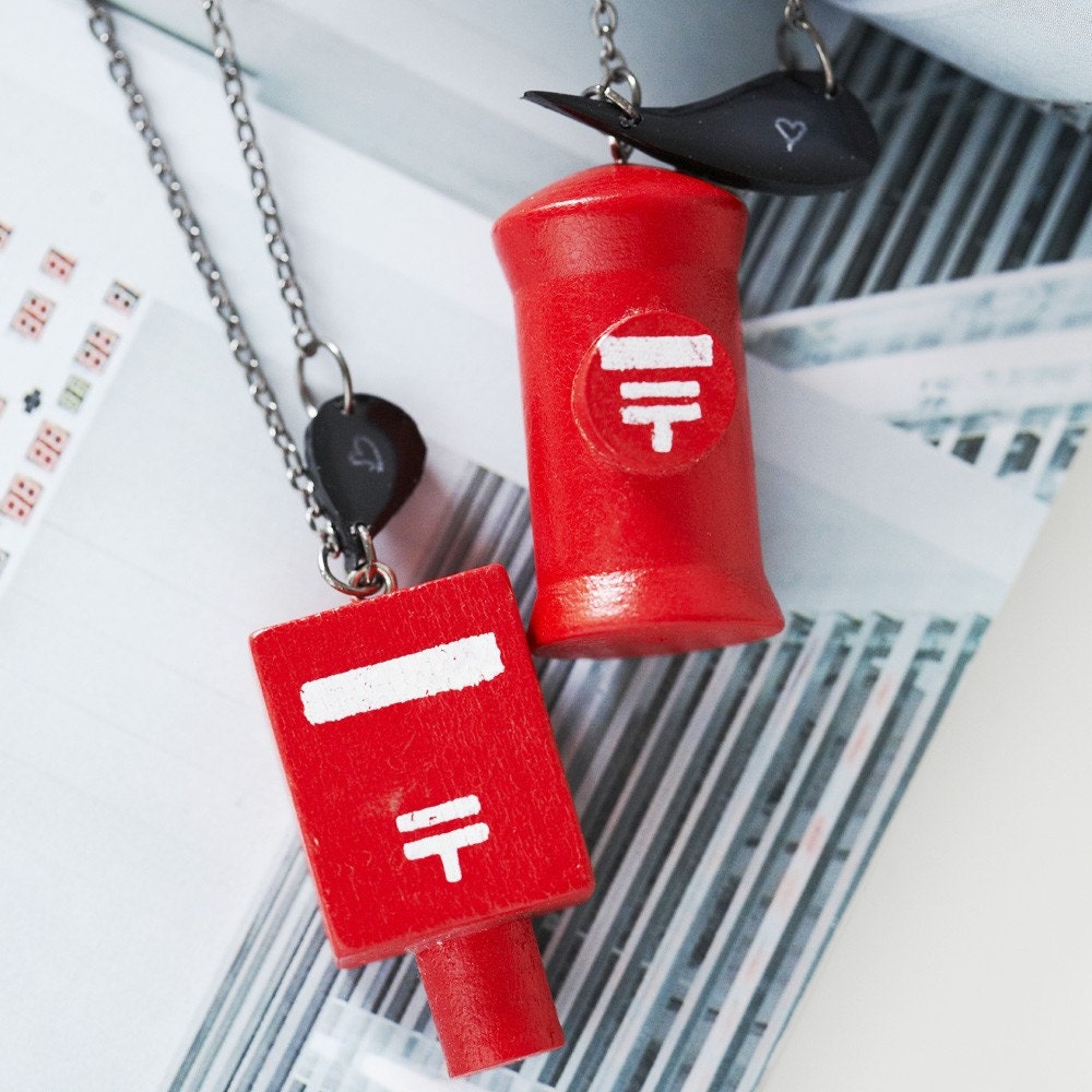 Send a love letter - POST BOX necklace