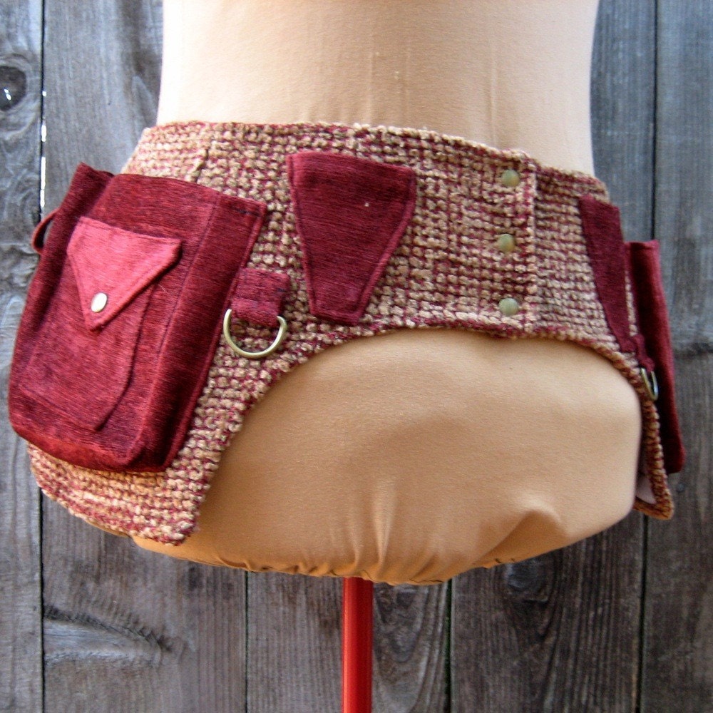 Ladies' pocketed toolbelt, tan and red textured chenille, size Small/Medium
