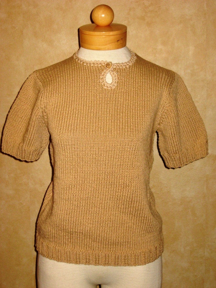 Camel Short Sleeve Pullover - S/M