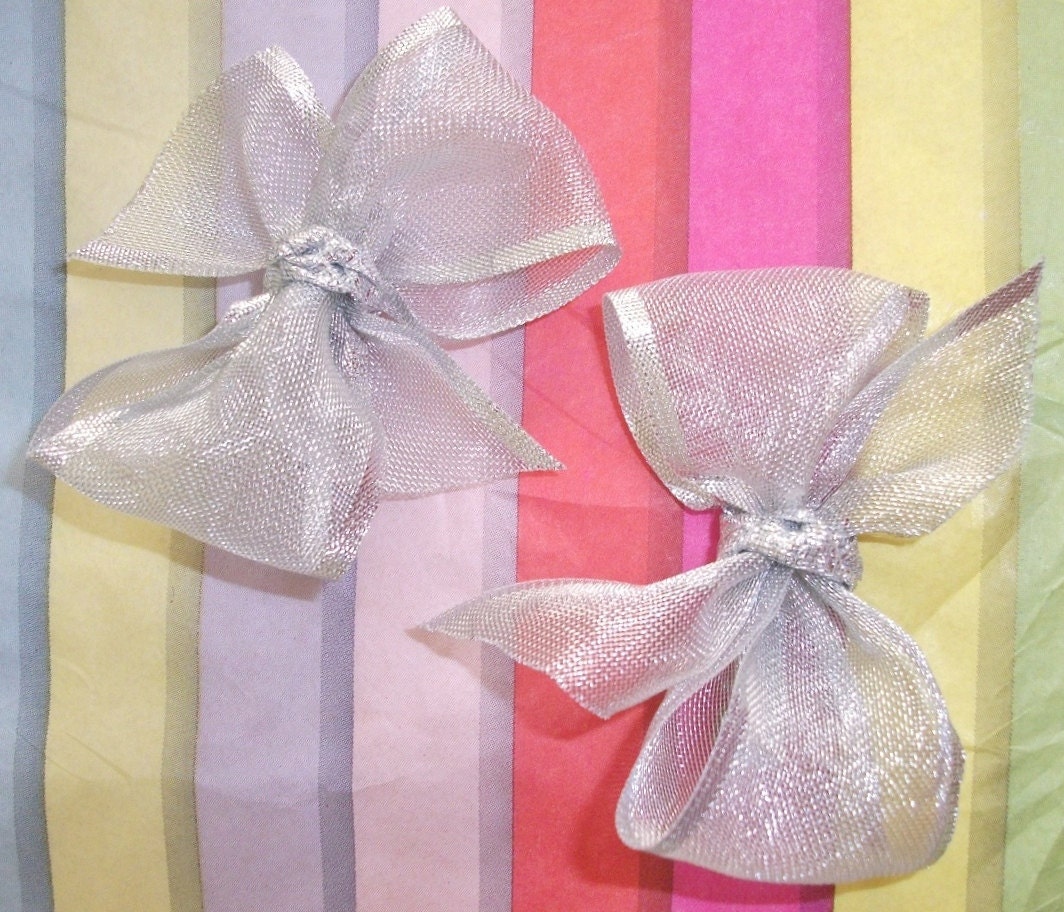 Silvered Sunilda- Two Interchangeable Pinwheel Bows for Pig Buns or Sisters - PIF