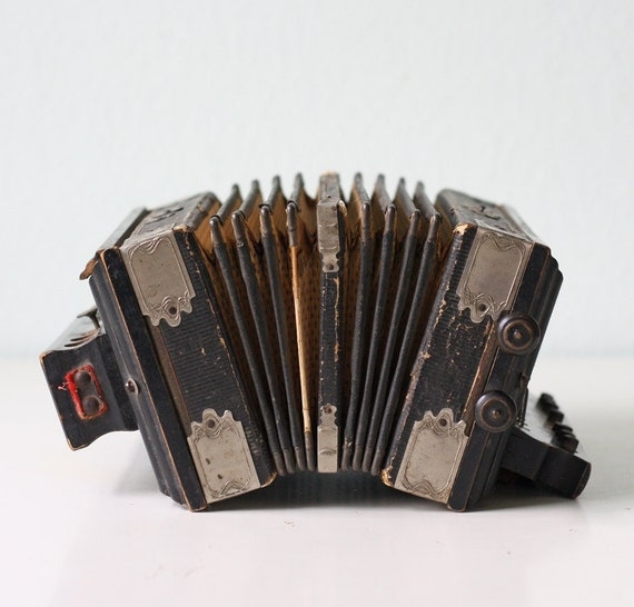Antique Accordion by Piccolo Organ