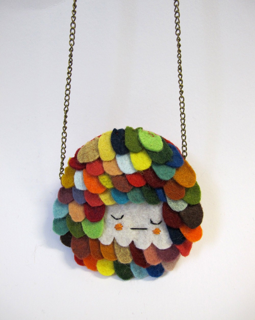 Scalloped Necklace in Dozy Rainbow