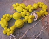 1 Vintage Strand Czech Glass Beads - Vivid Lemon Yellow