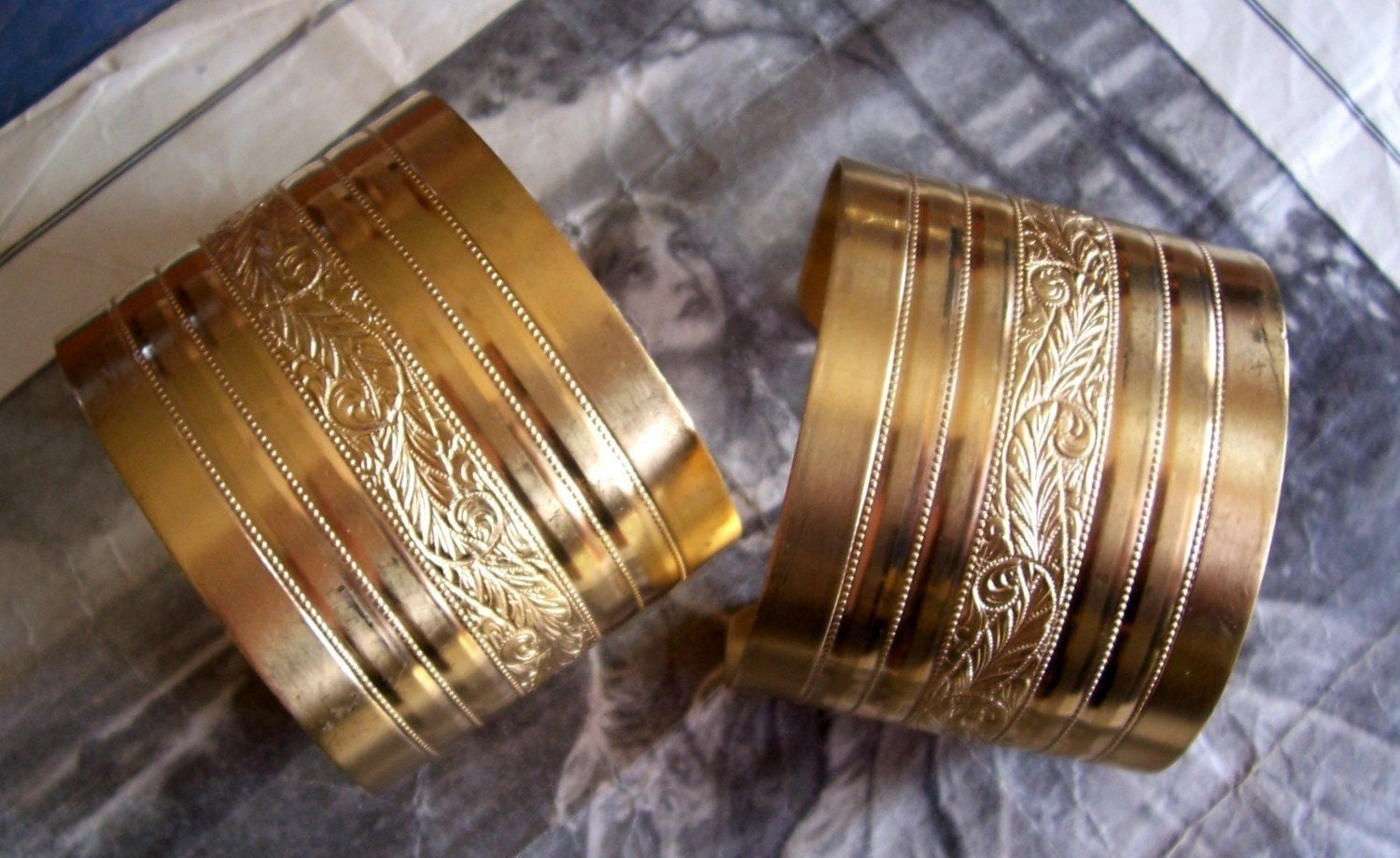 1 PC Raw Brass Wide Victorian Cuff Bracelet - ZNE B017