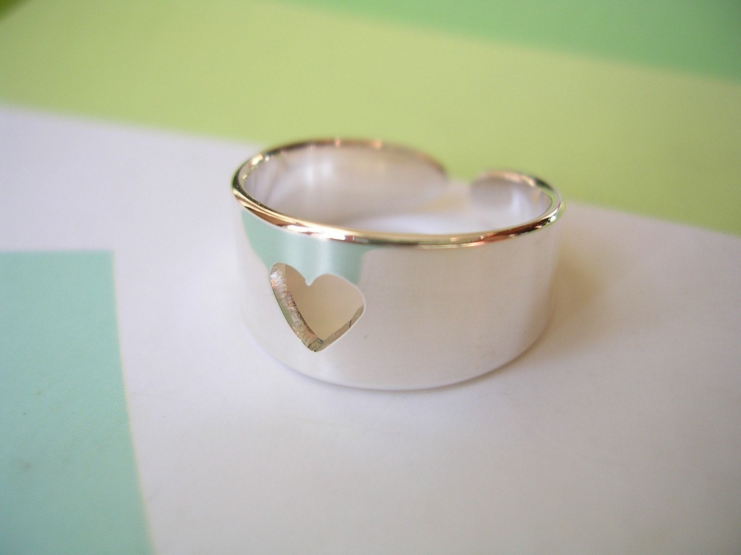 Sterling Silver Toe Ring - Pierced Out Heart Design